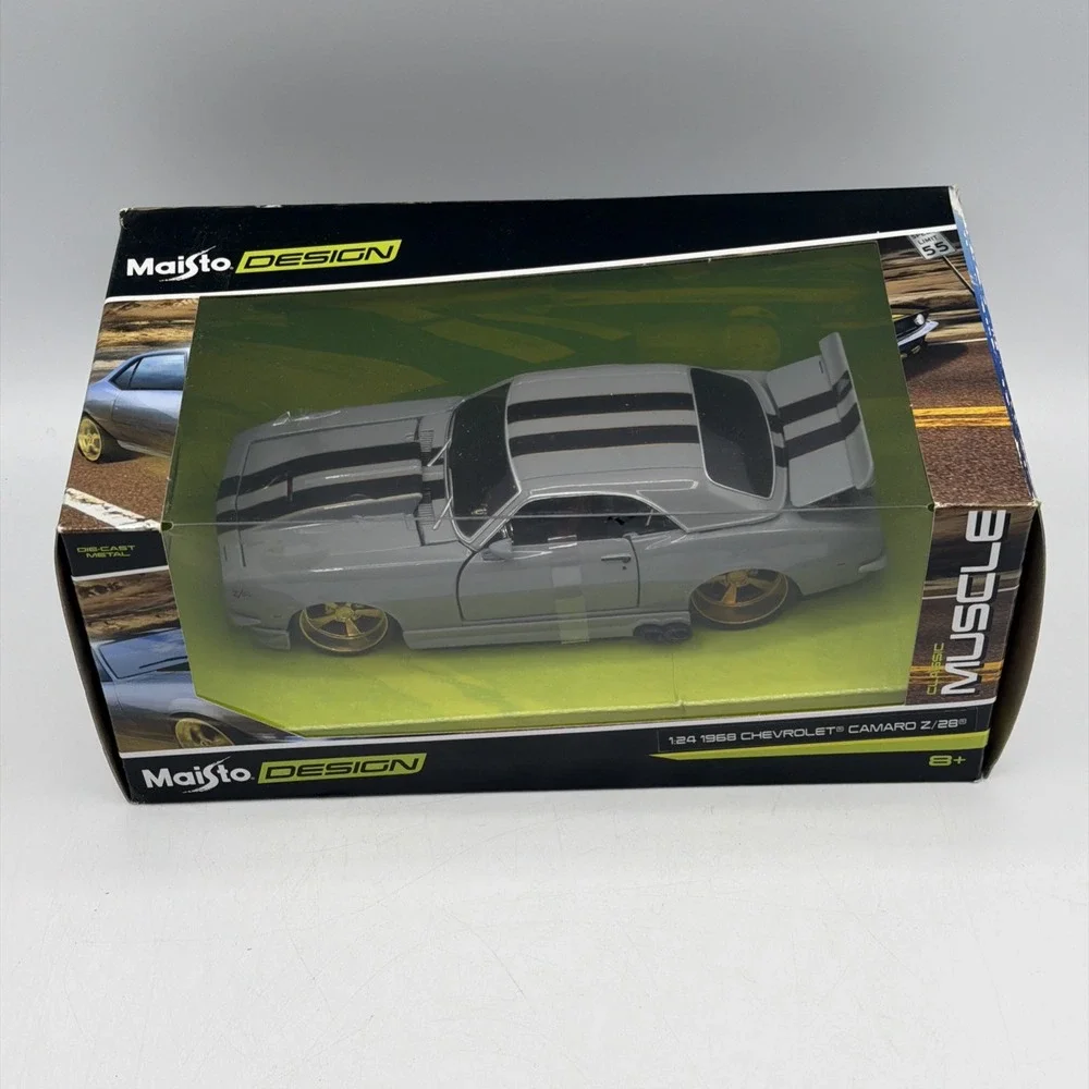 Maisto Design Shop 1968 Chevrolet Camaro Z28 Black And Gray 1:24 Diecast Car
